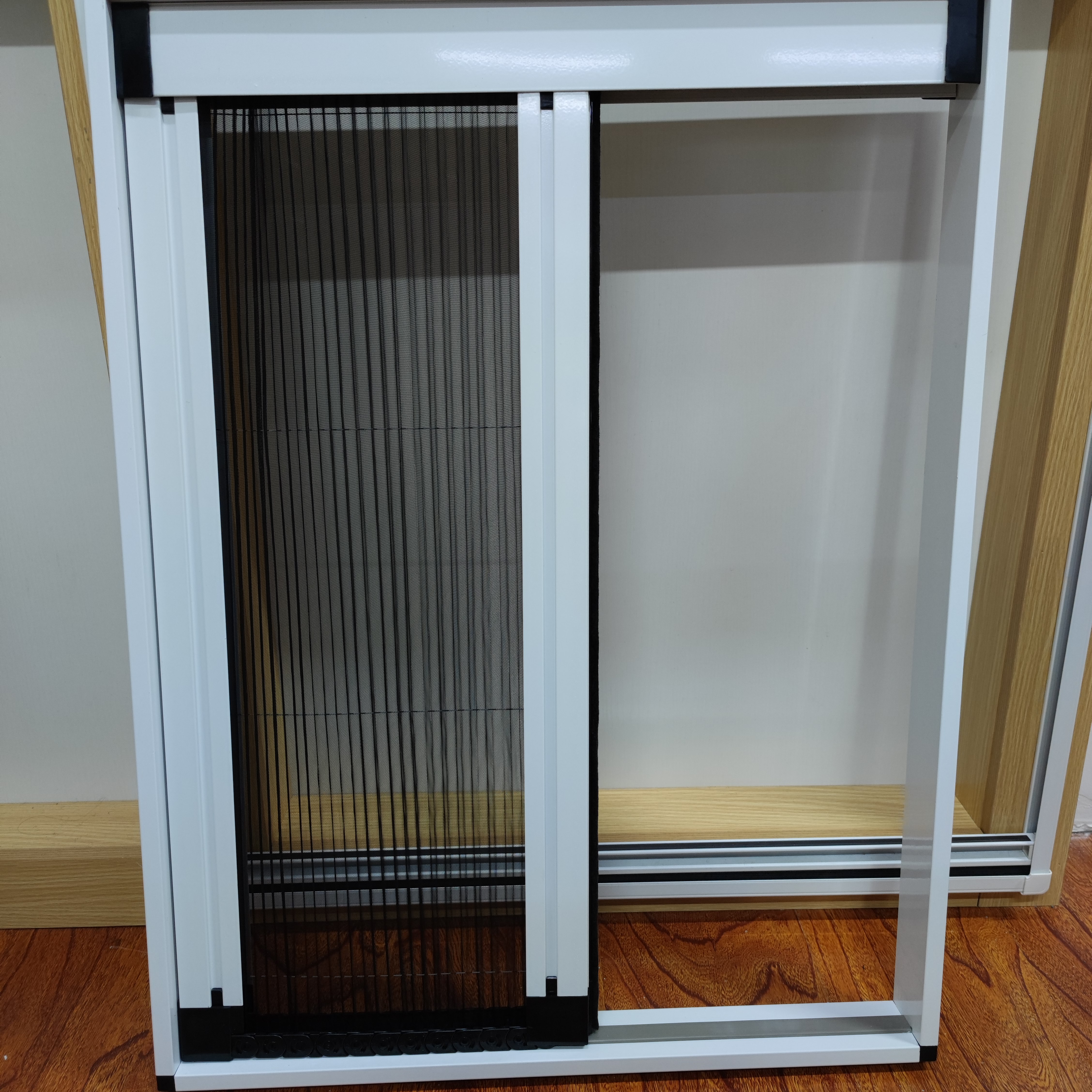 Retractable mechanism view