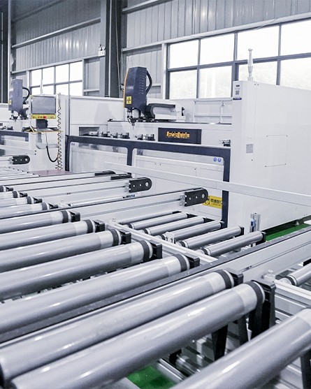 Automated production lines in DERCHI factory