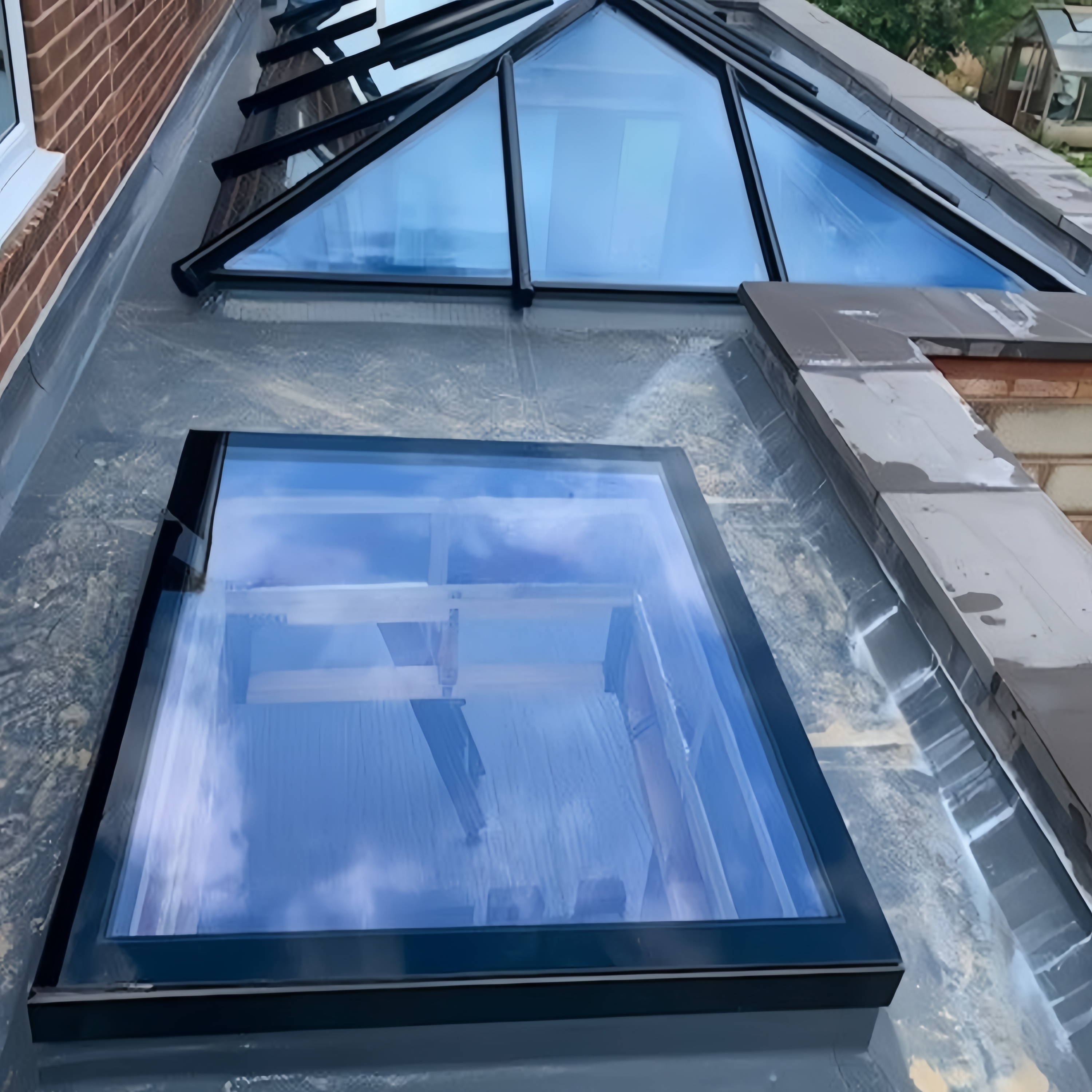 Customized Made in China Soundproof Roof Window Aluminum Hurricane Impact Dormer Window with Skylight/sloop Roof Window for Sale
