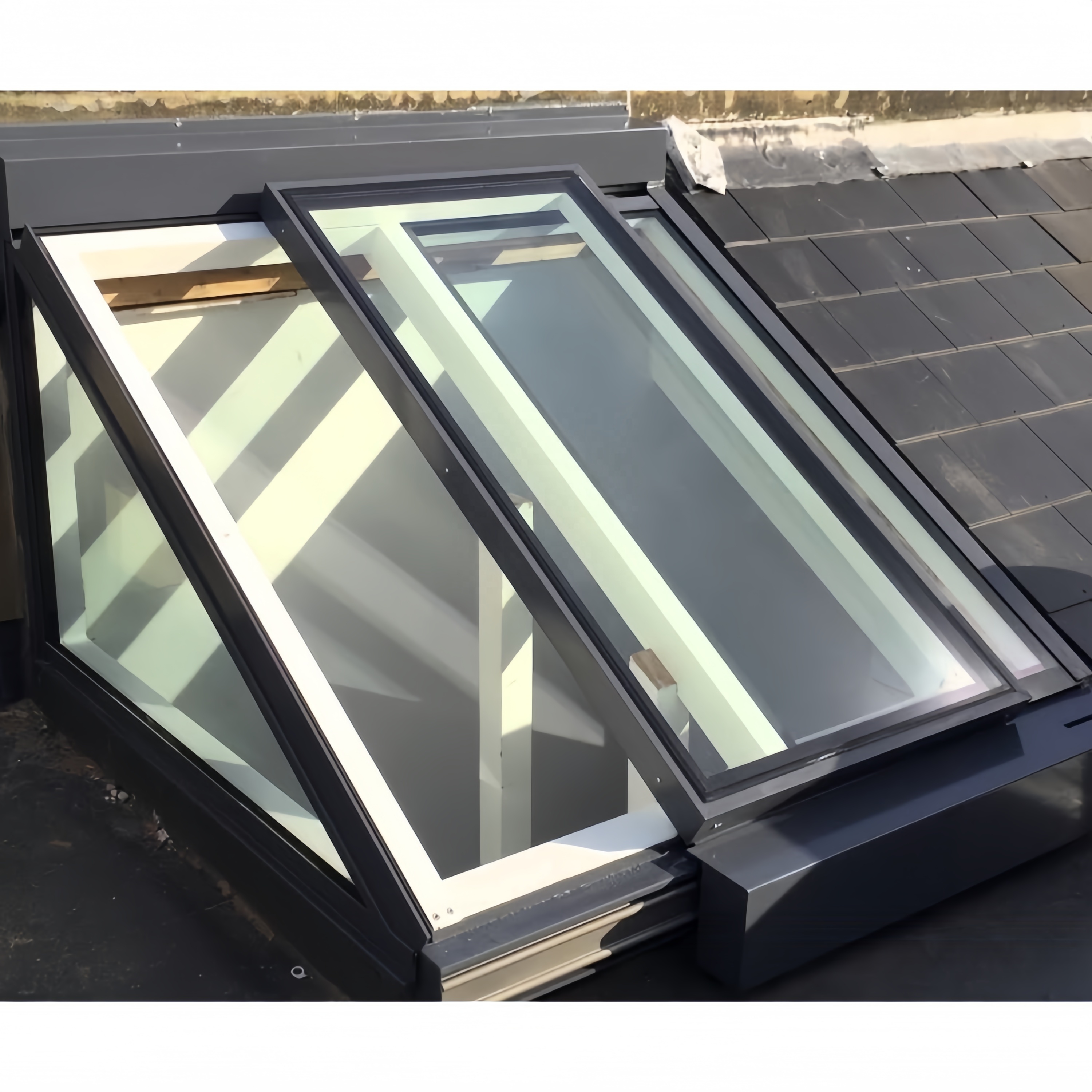 Manufacturer Customized Modern Automatic Hurricane Proof Waterproof Aluminum Dormer Artificial Skylight Skylight Roof Window