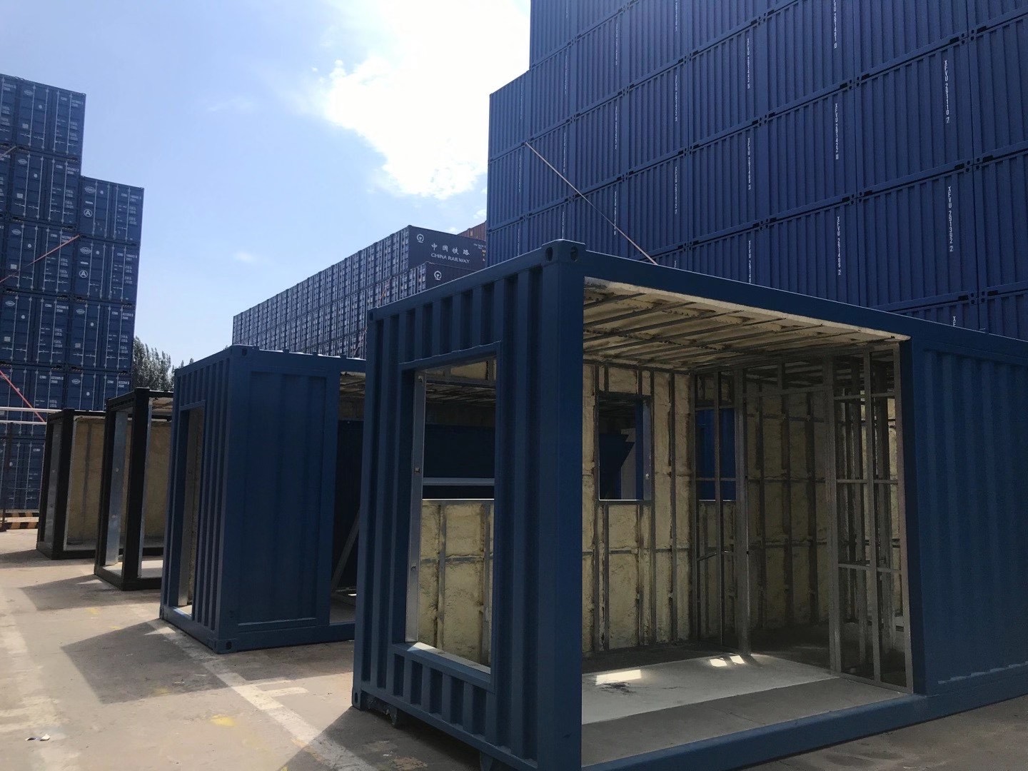 superhouse Cheap Aluminum windows Passive House Energy Rating Super Strength Steel Aluminium clear Glass Crank Awning Window