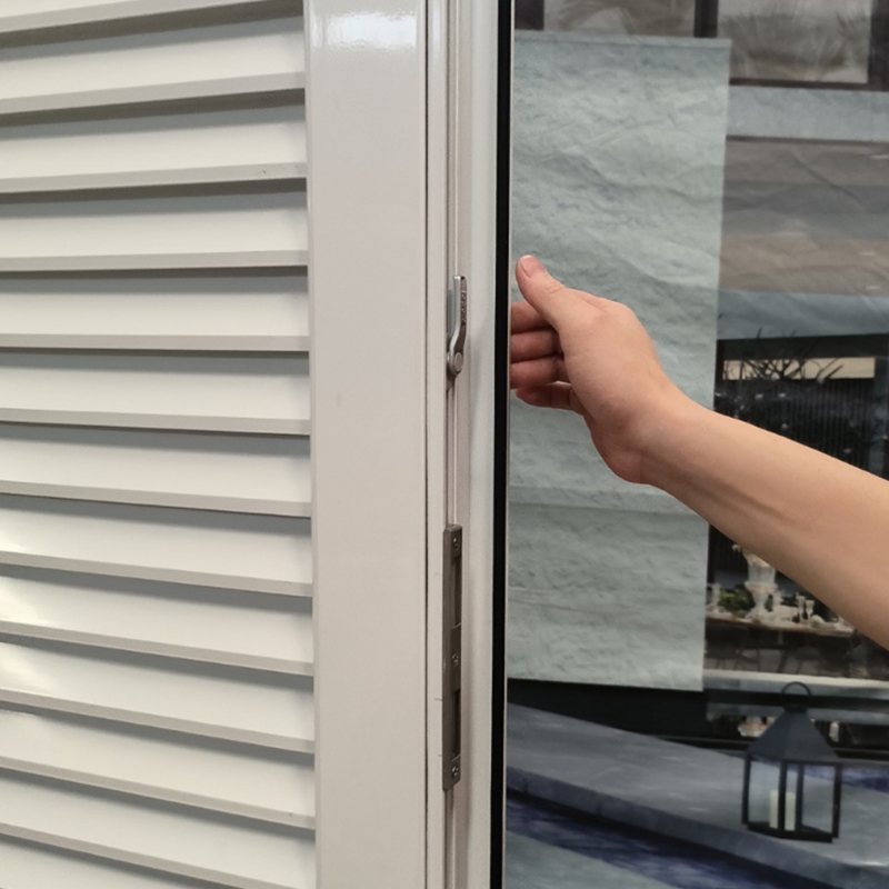 Foshan Supplier Powder Coated Exterior Aluminum Louver Door Shutter Door Blinds For Home Villa