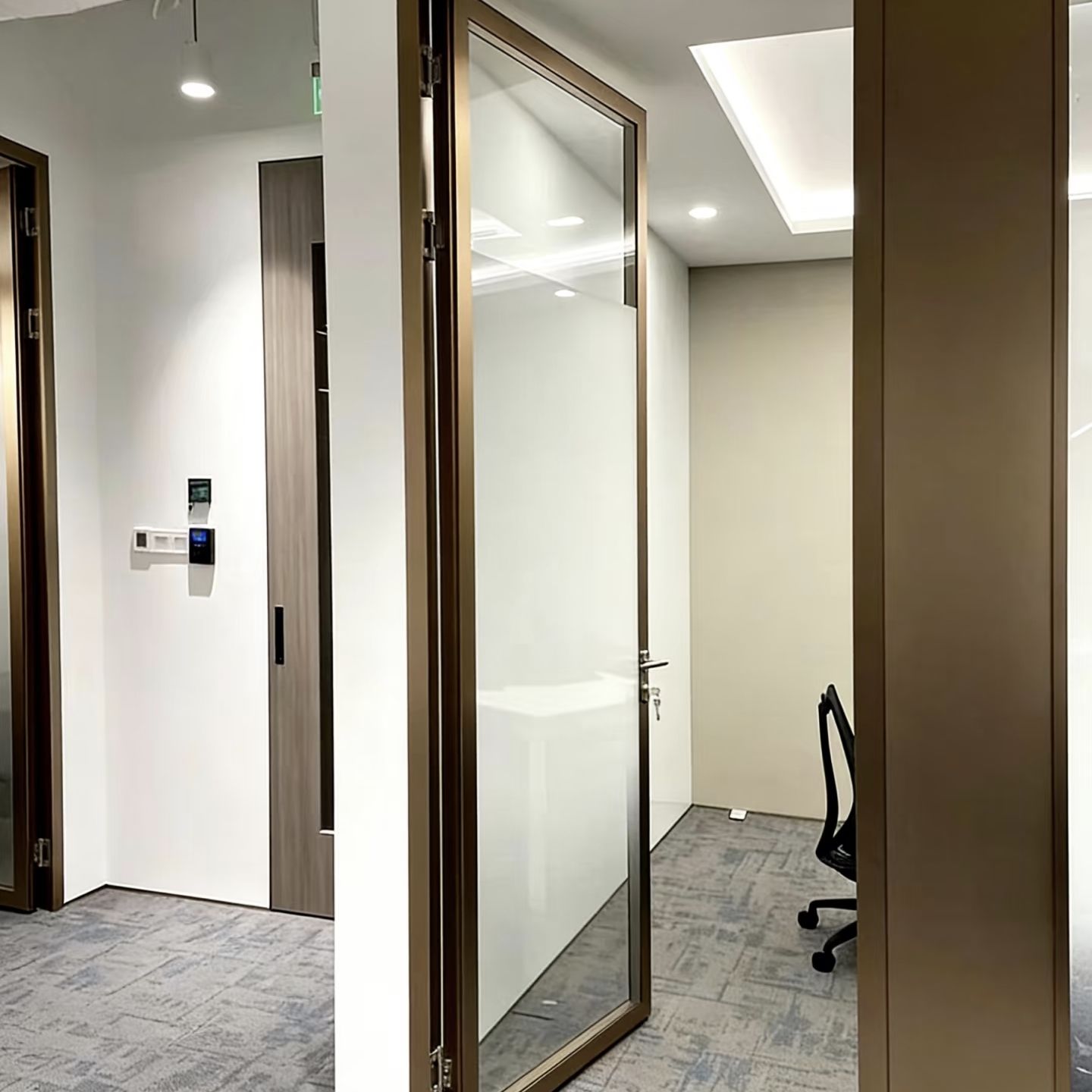 Modern Commercial Sliding Glass Partition System Frameless-look Acoustic Aluminum Framed Melamine Door Living Room Dining
