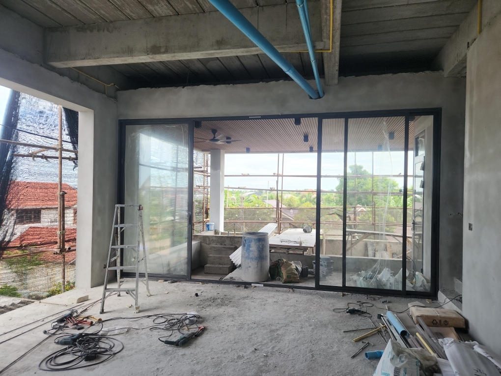 RG100.8 2025 New Factory Custom Glass Aluminium Home Decoration Thermal Insulation Windproof Sliding Doors