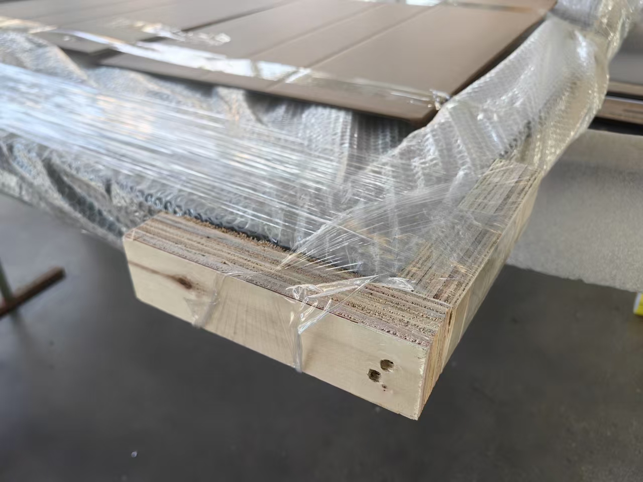 Packaging Detail 1